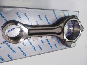 Шатун Газон Некст